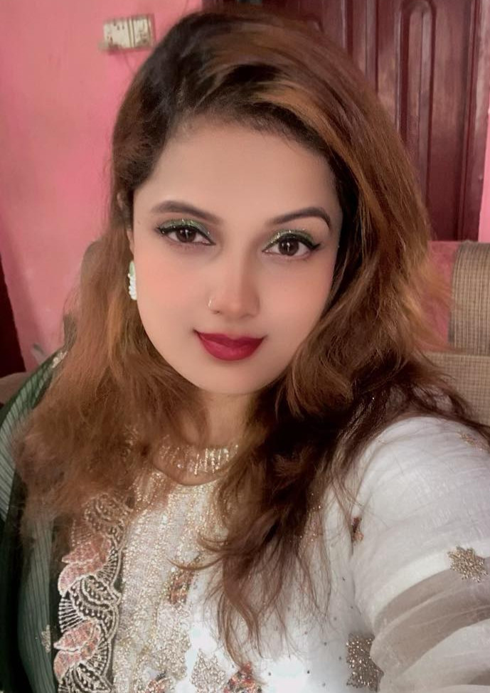 সোহার ছবি থেকে ডগি স্টাইলে